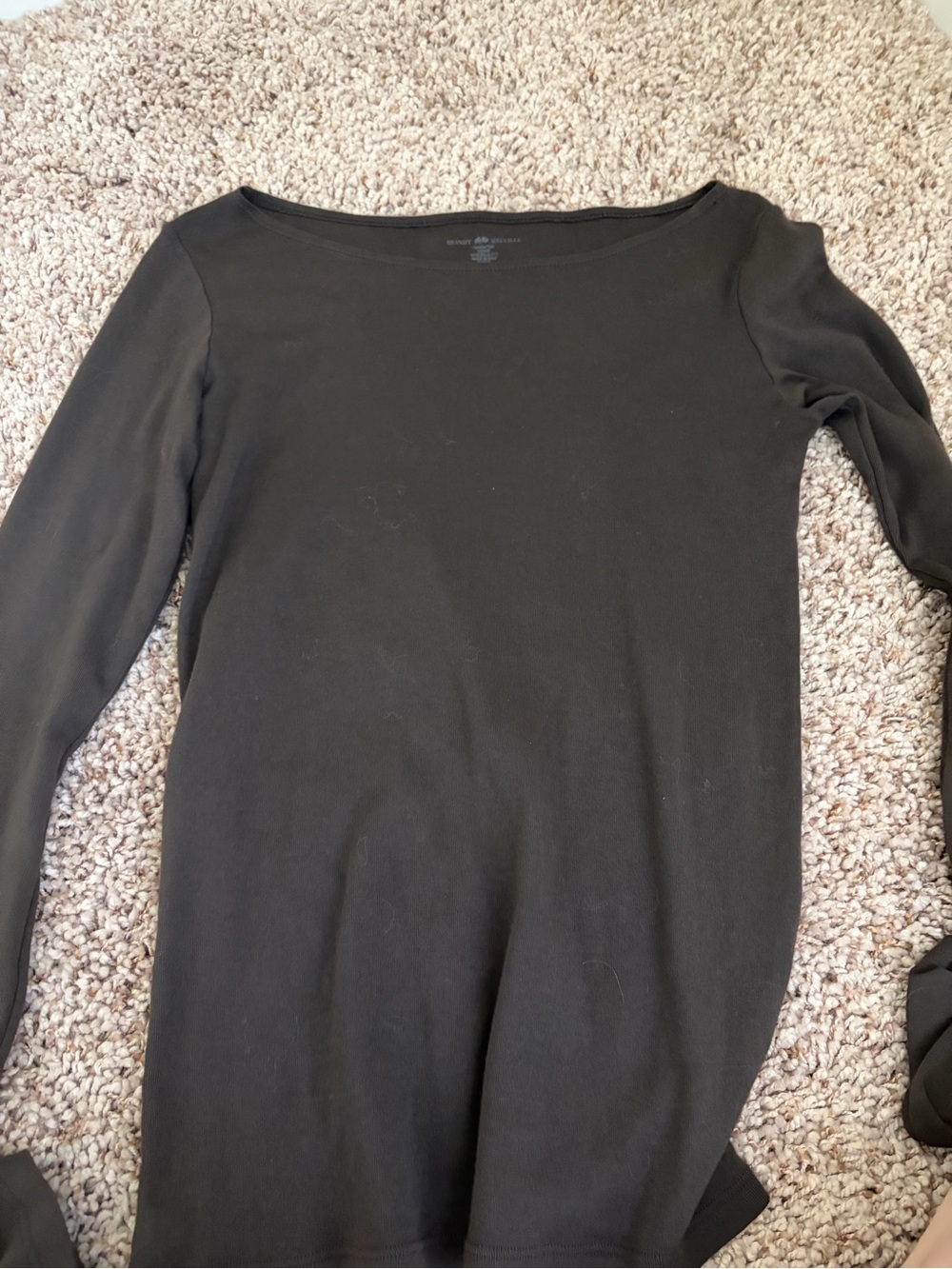 Women’s Black Long-Sleeve Boatneck Top